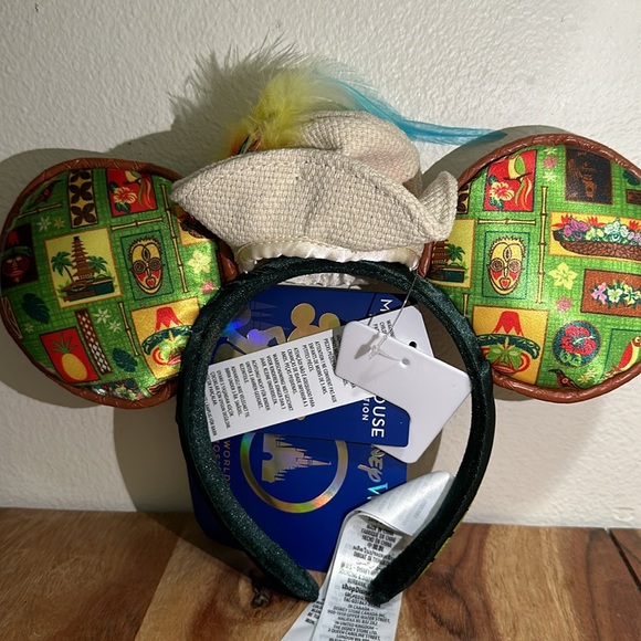 Mickey Mouse the Main Attraction Limited Release Mickey Ears - Picture 6 of 7